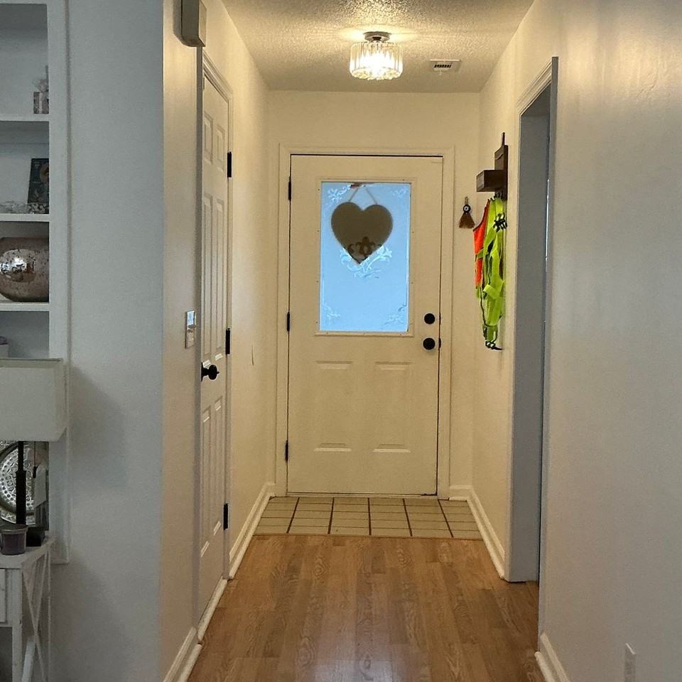 141 Onyx Pl - Photo 4 of 35