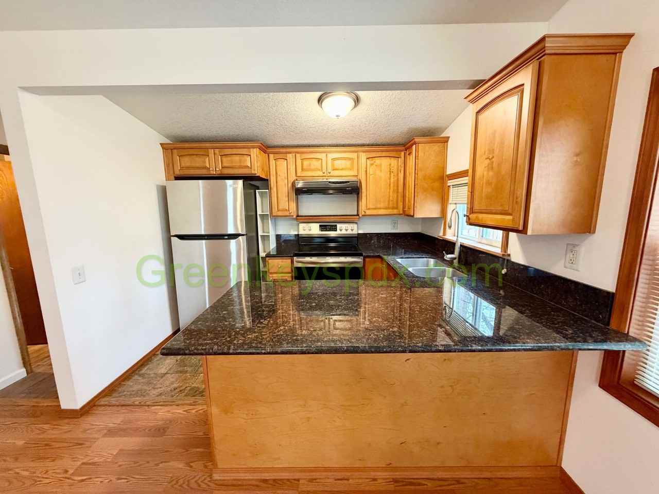 4539 Ne 68th Ave #A - Photo 5 of 26