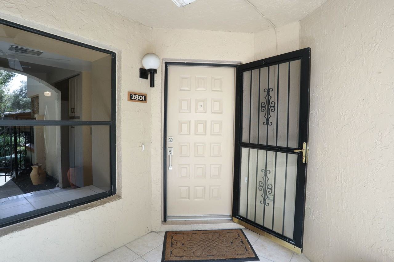 2801 Marsala Ct - Photo 3 of 28