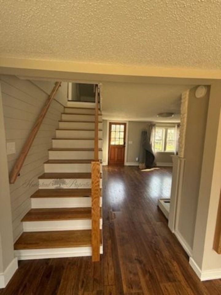 170 Blakemore Cir - Photo 3 of 14