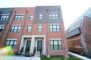 featured image of 519 Fulton St