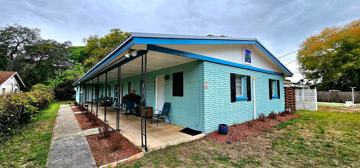 featured image of 1516 Roger Dr #2