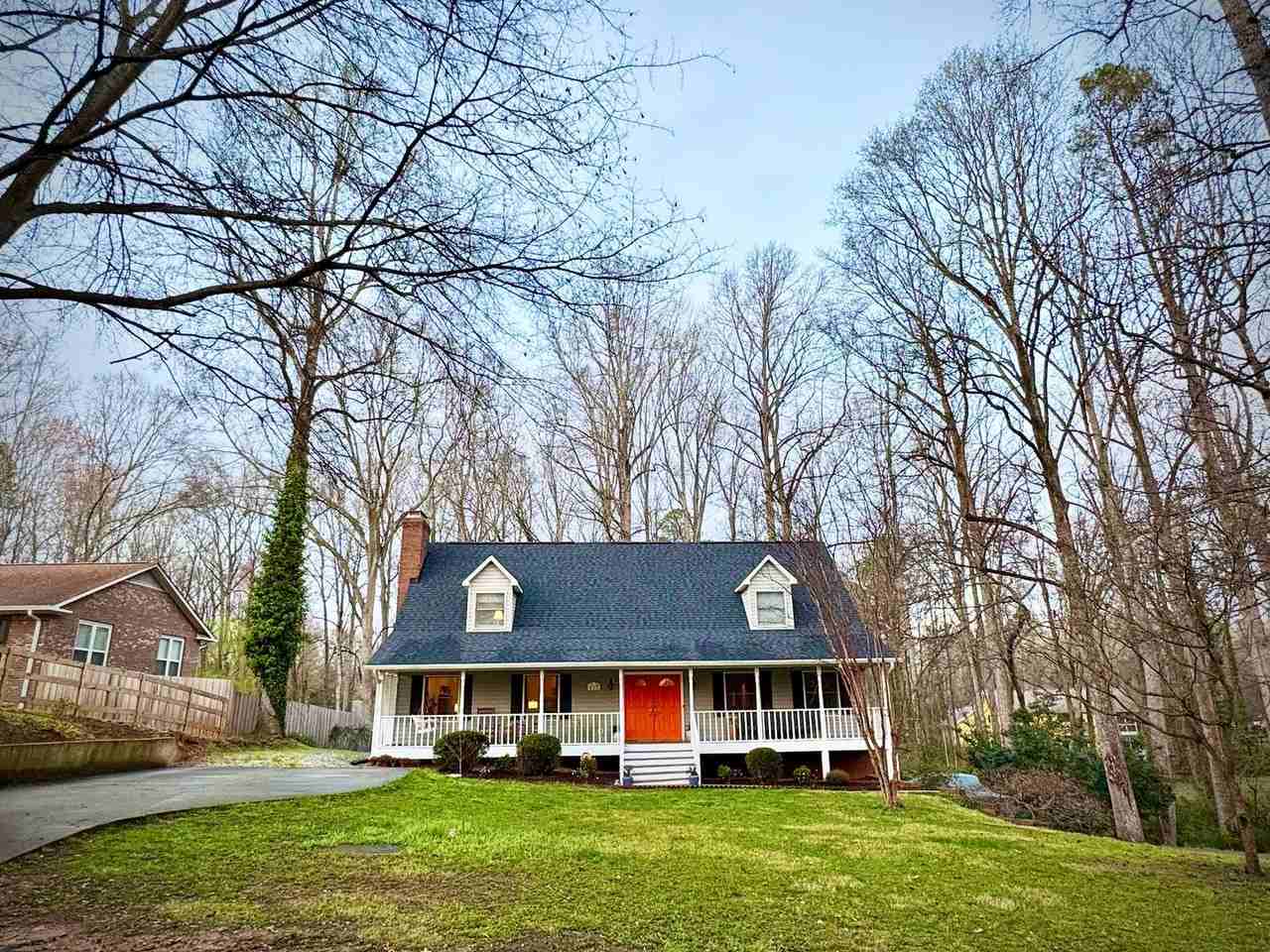 117 Ashley Rd - Photo 6 of 34