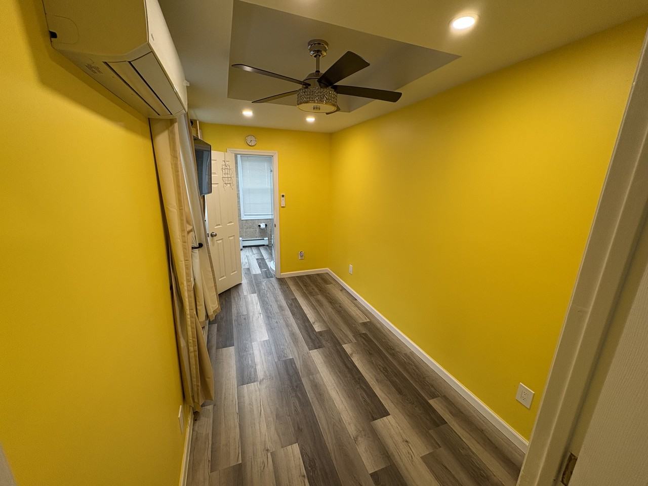 132 Oakfield Avenue - Photo 3 of 6