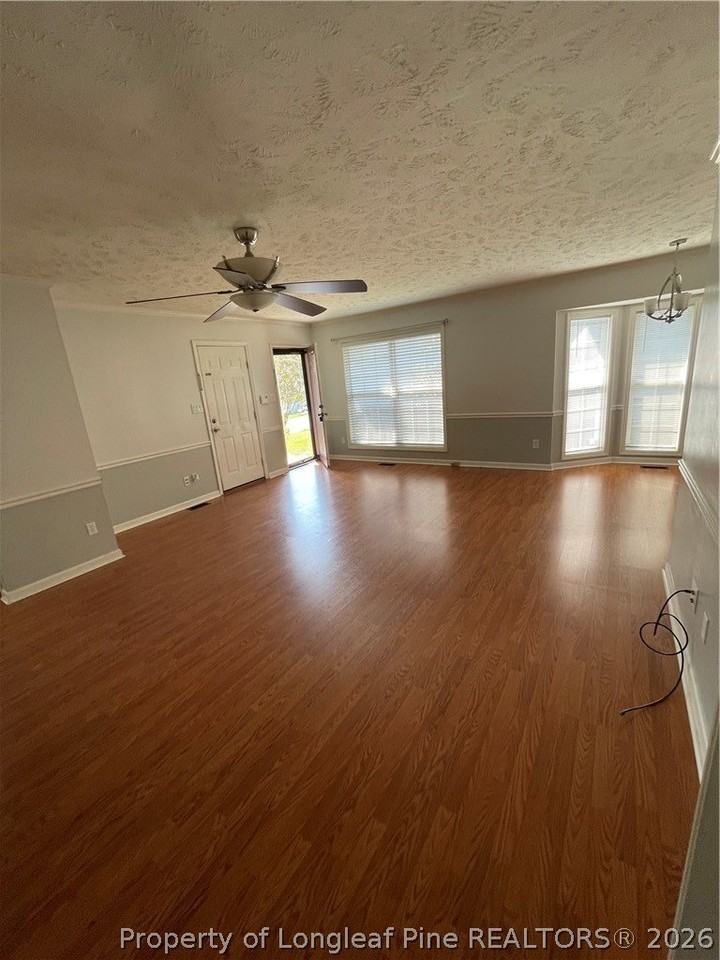 333 Abbottswood Dr - Photo 4 of 24