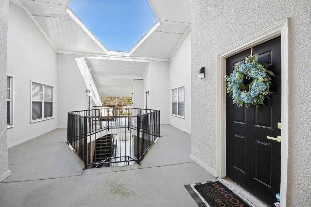 1150 Collier Rd Nw #C14 - Photo 3 of 50