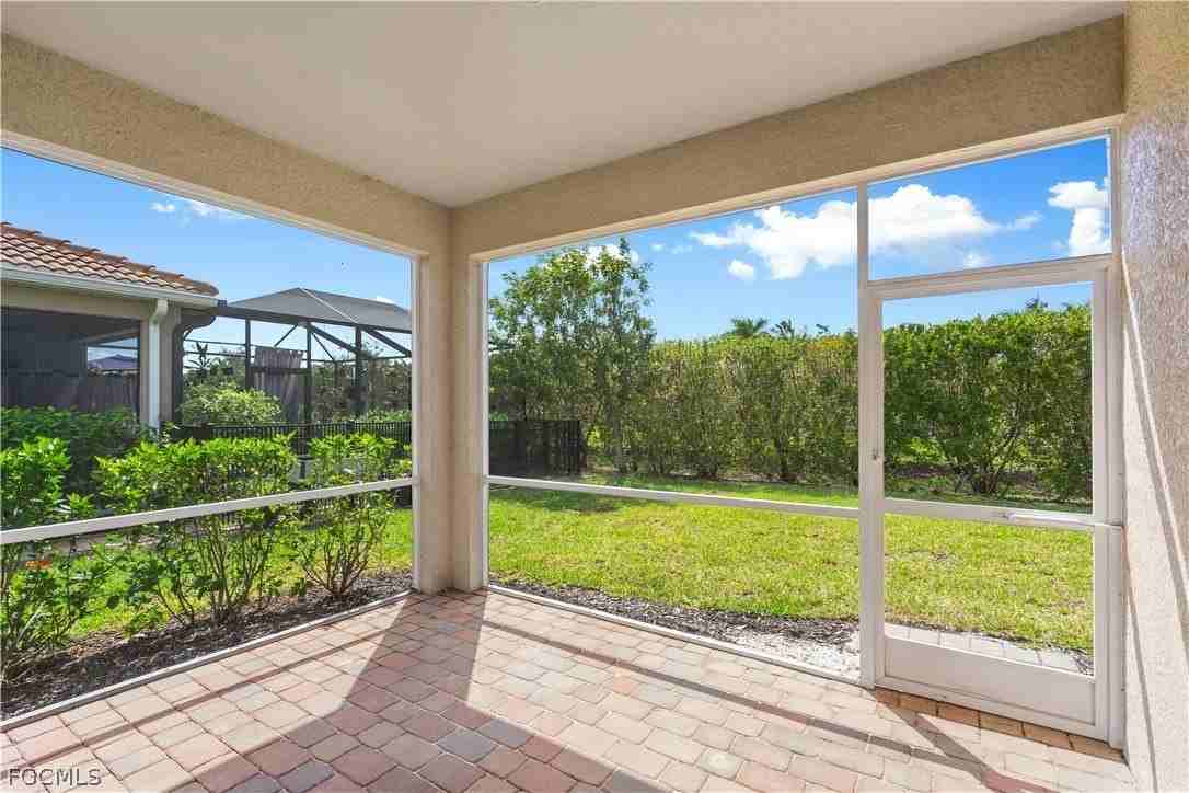 4443 Dutchess Park Rd - Photo 6 of 19