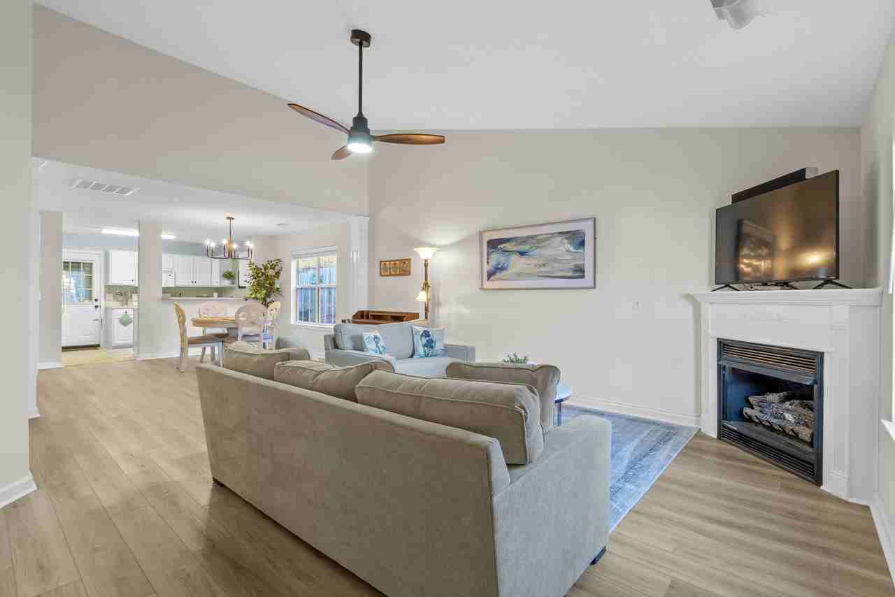 115 Fair Haven Way #1 - Photo 4 of 35