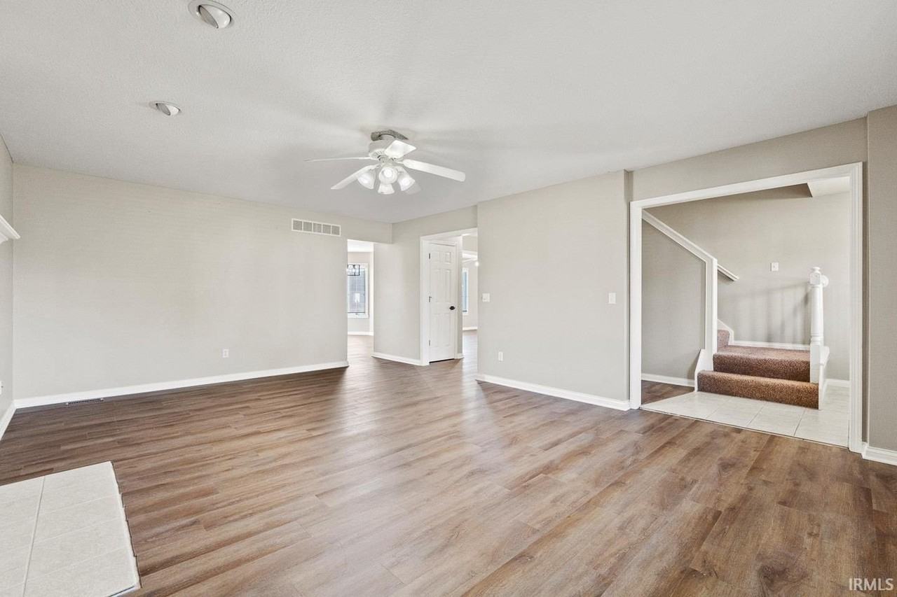 1128 Amastar Cv - Photo 6 of 36