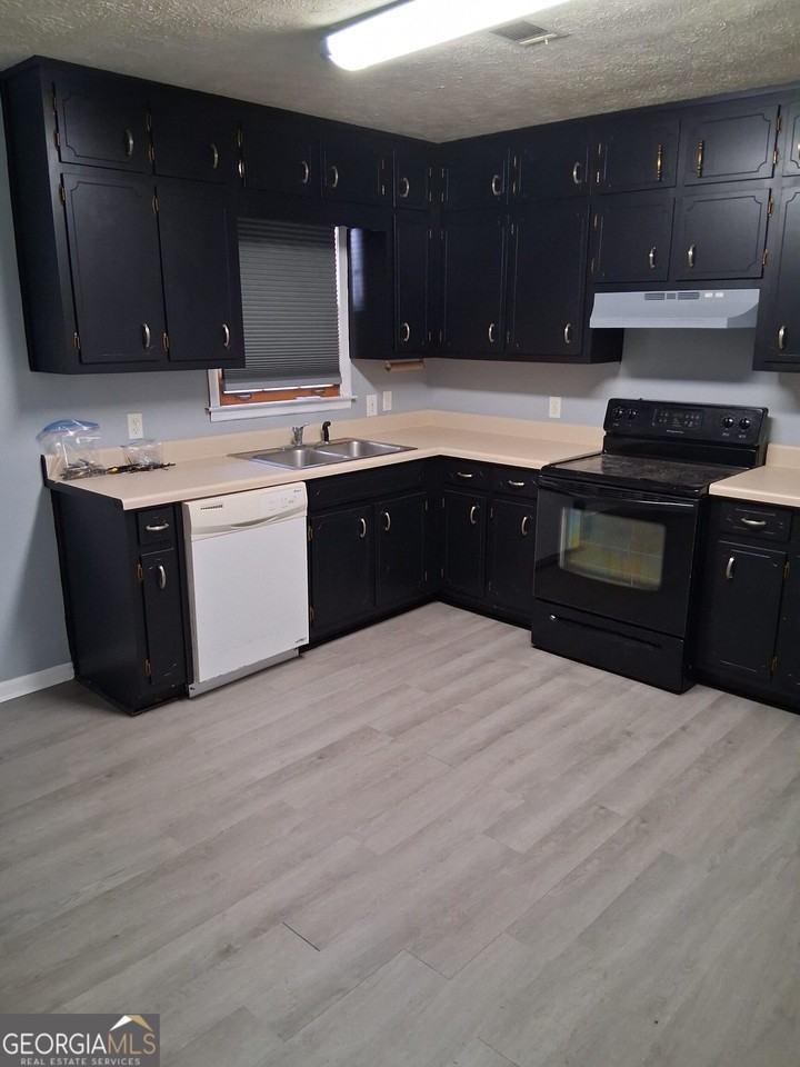 14 Brannan St - Photo 5 of 18