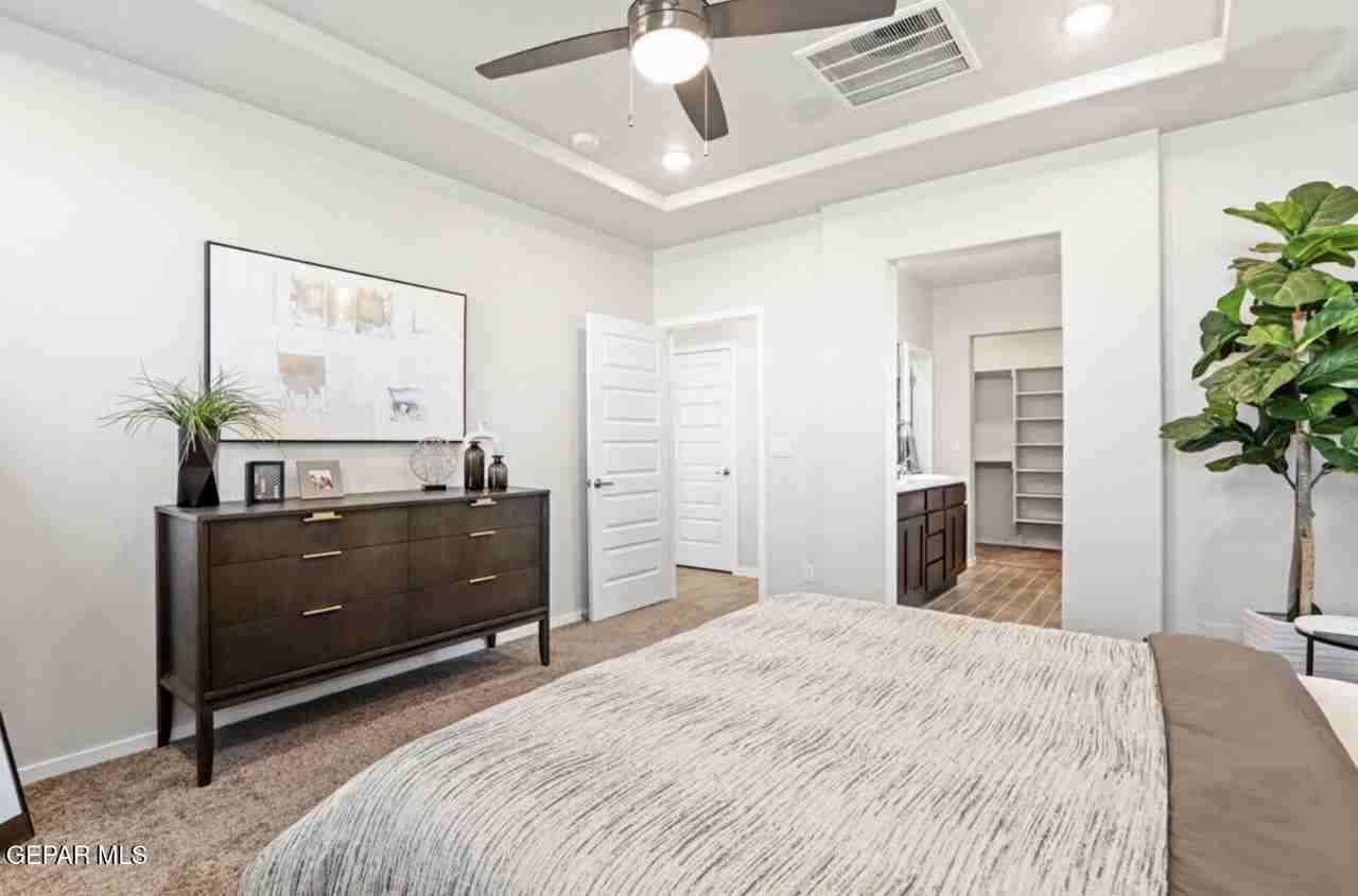 253 Adamtowne Dr - Photo 7 of 11