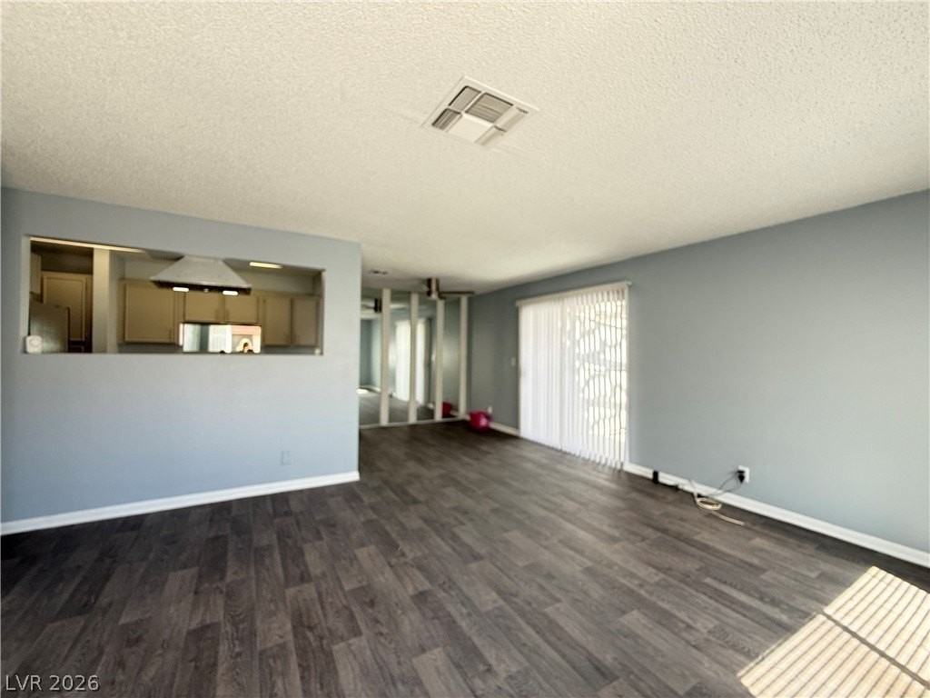 3605 Villa Knolls East Dr - Photo 2 of 17