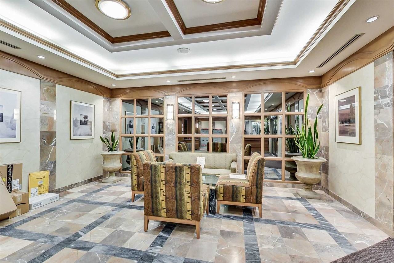 25 Grenville Street #1908 - Photo 2 of 13