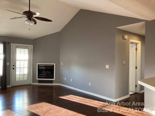 1551 Oakfield Dr - Photo 5 of 20