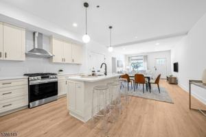 featured image of 20 Encampment Ct #101