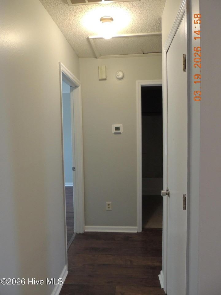 2711 Brookfield Dr - Photo 5 of 25