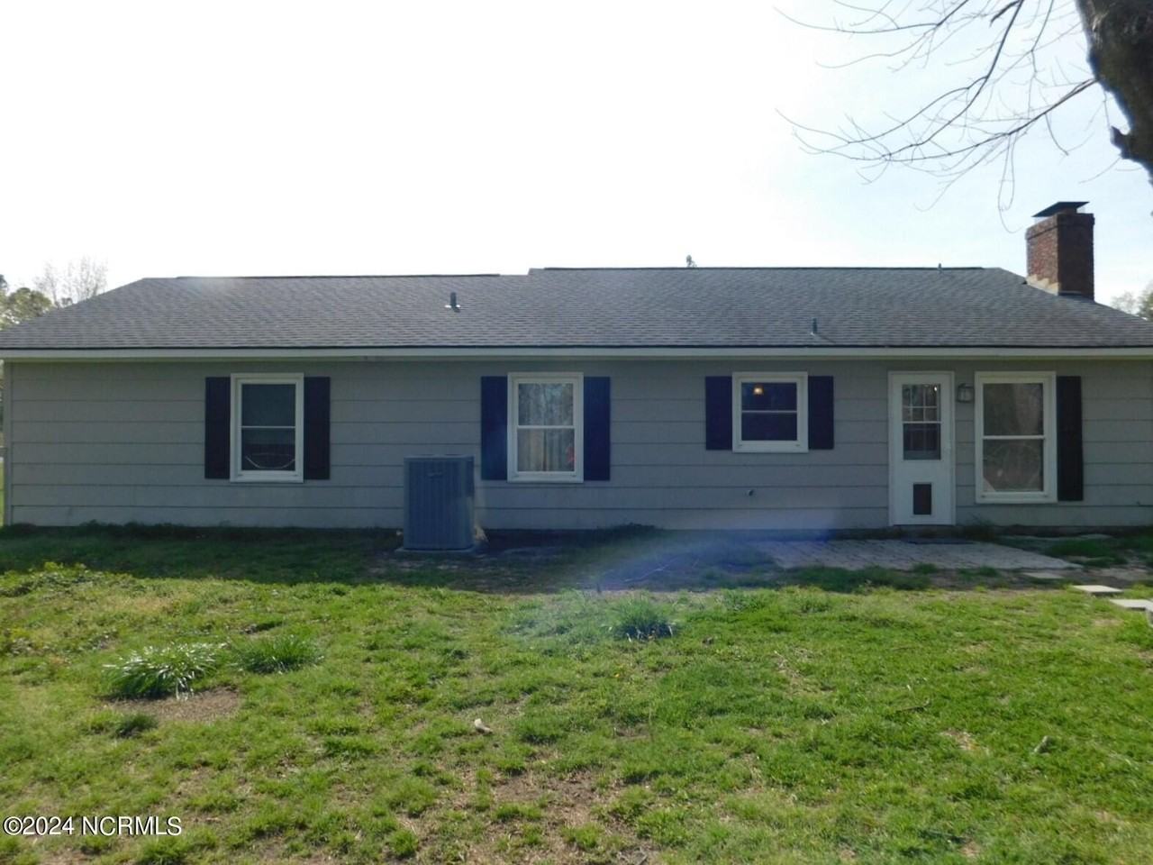 139 Morris Ct - Photo 2 of 29