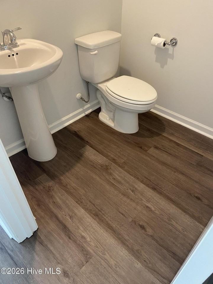 9104 St Thomas Ct - Photo 5 of 36