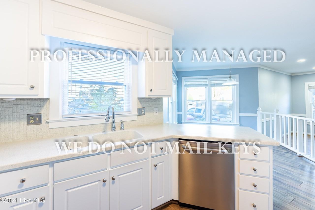 113 Willow Oaks Ct - Photo 5 of 14