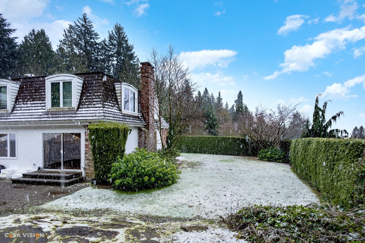 3027 Spencer Drive - Photo 5 of 29