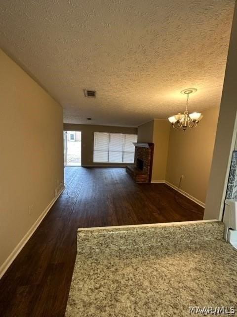 27 Glenwood Ct - Photo 5 of 10