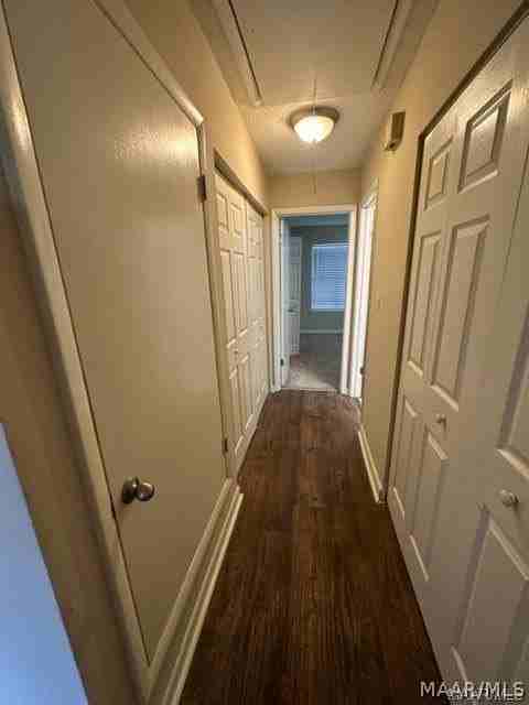 27 Glenwood Ct - Photo 6 of 10