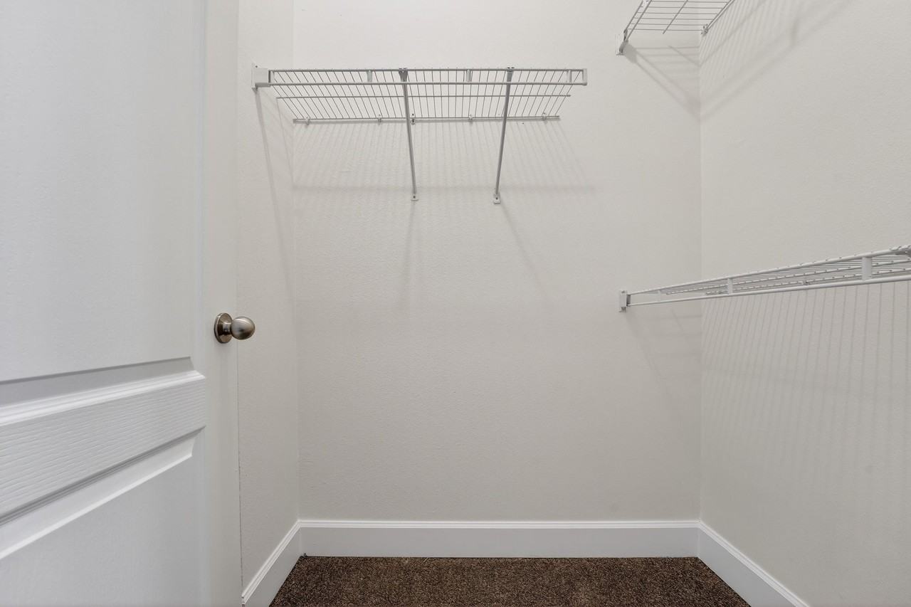 1901 Crossing Pl #1 - Photo 7 of 23