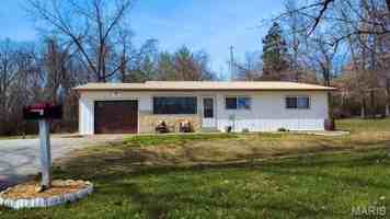featured image of 3 Leona Ln