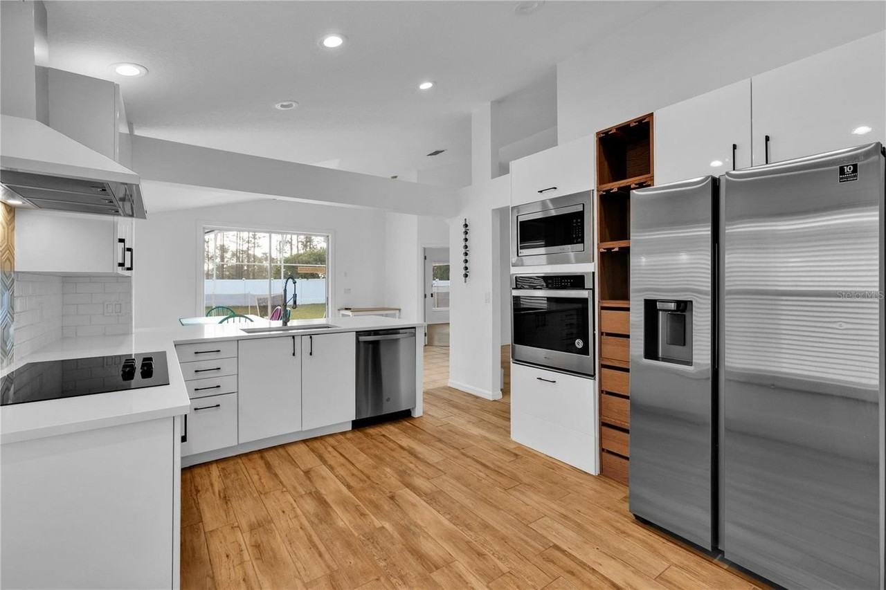 928 Troon Cir - Photo 3 of 13