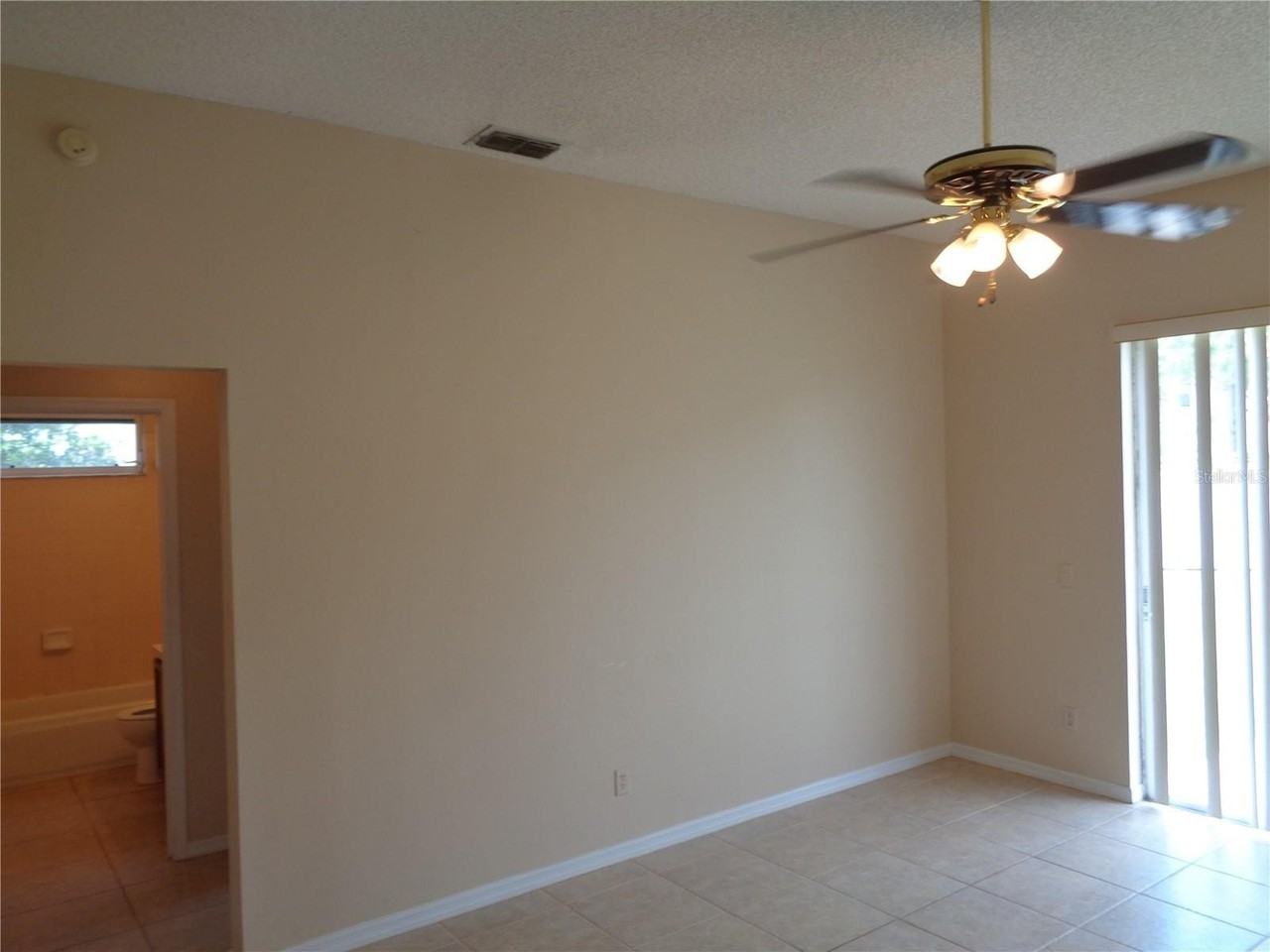 12705 Woodbury Glen Dr - Photo 5 of 13