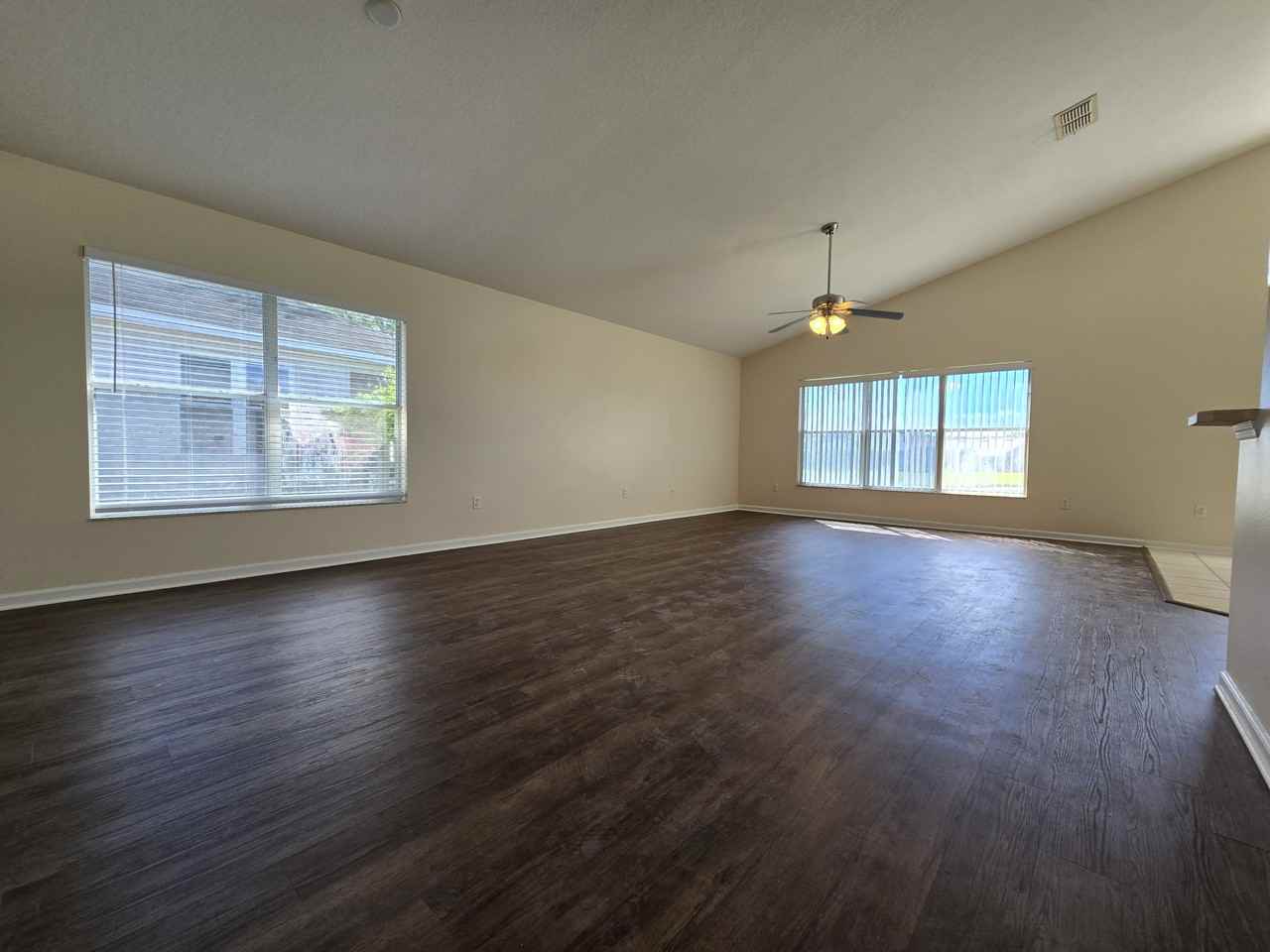 3126 Stonehurst Cir #1 - Photo 5 of 20