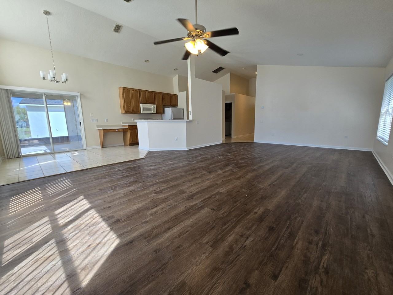 3126 Stonehurst Cir #1 - Photo 6 of 20