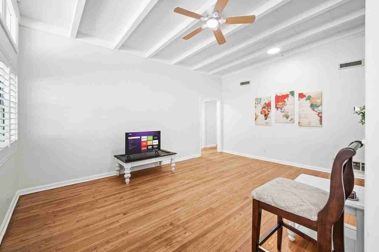 Fernworth Dr - Photo 6 of 49