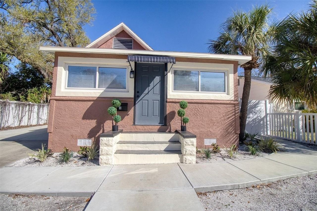 675 16th Ave S #1 - Photo 3 of 28