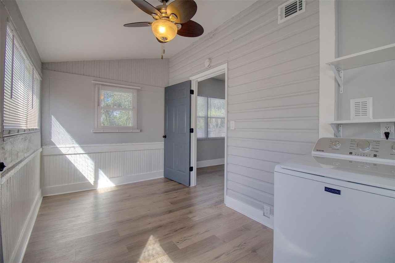 675 16th Ave S #1 - Photo 4 of 28