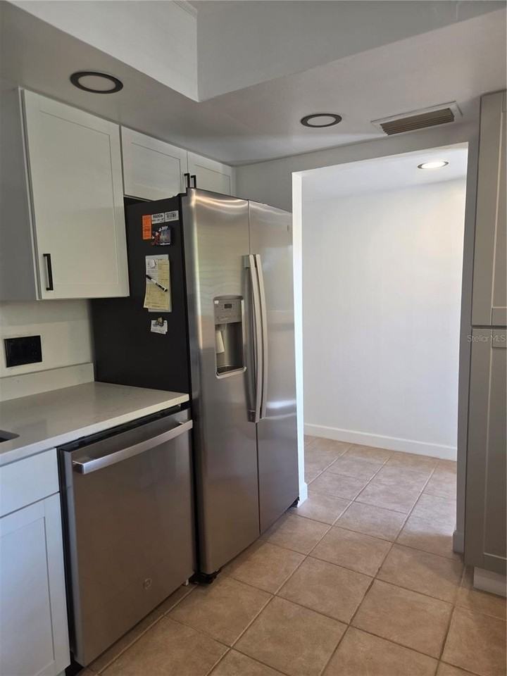 3062 Eastland Blvd #202 - Photo 2 of 25