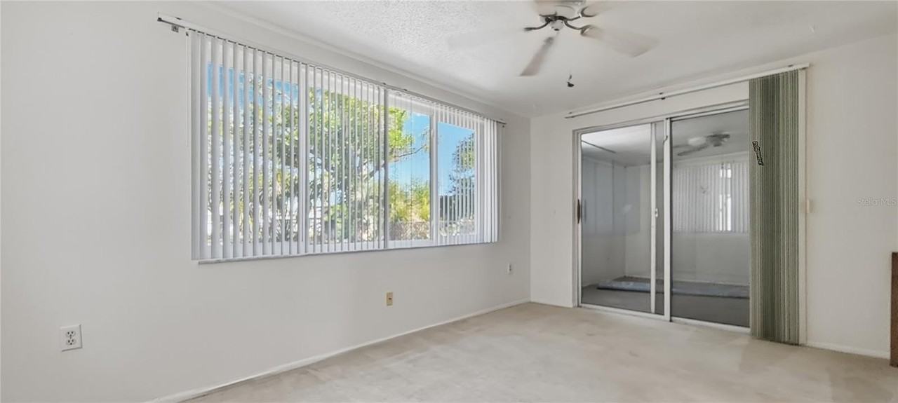 6405 Nearco Dr - Photo 4 of 14