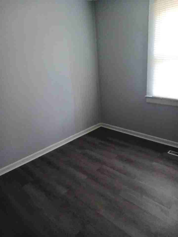 216 Charlotte Ave #1 - Photo 4 of 11