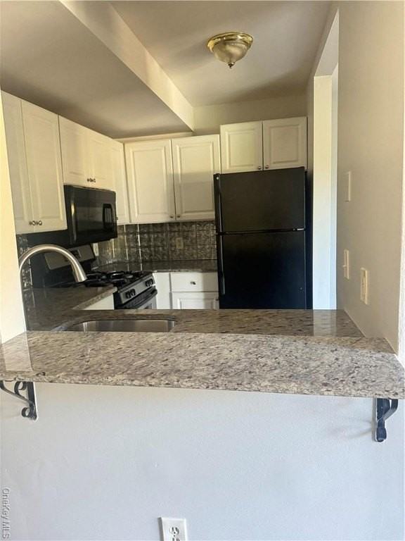 1 Lexington Hl Unit 7 - Photo 3 of 17