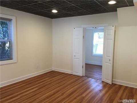 207 Franklin Ave - Photo 3 of 11