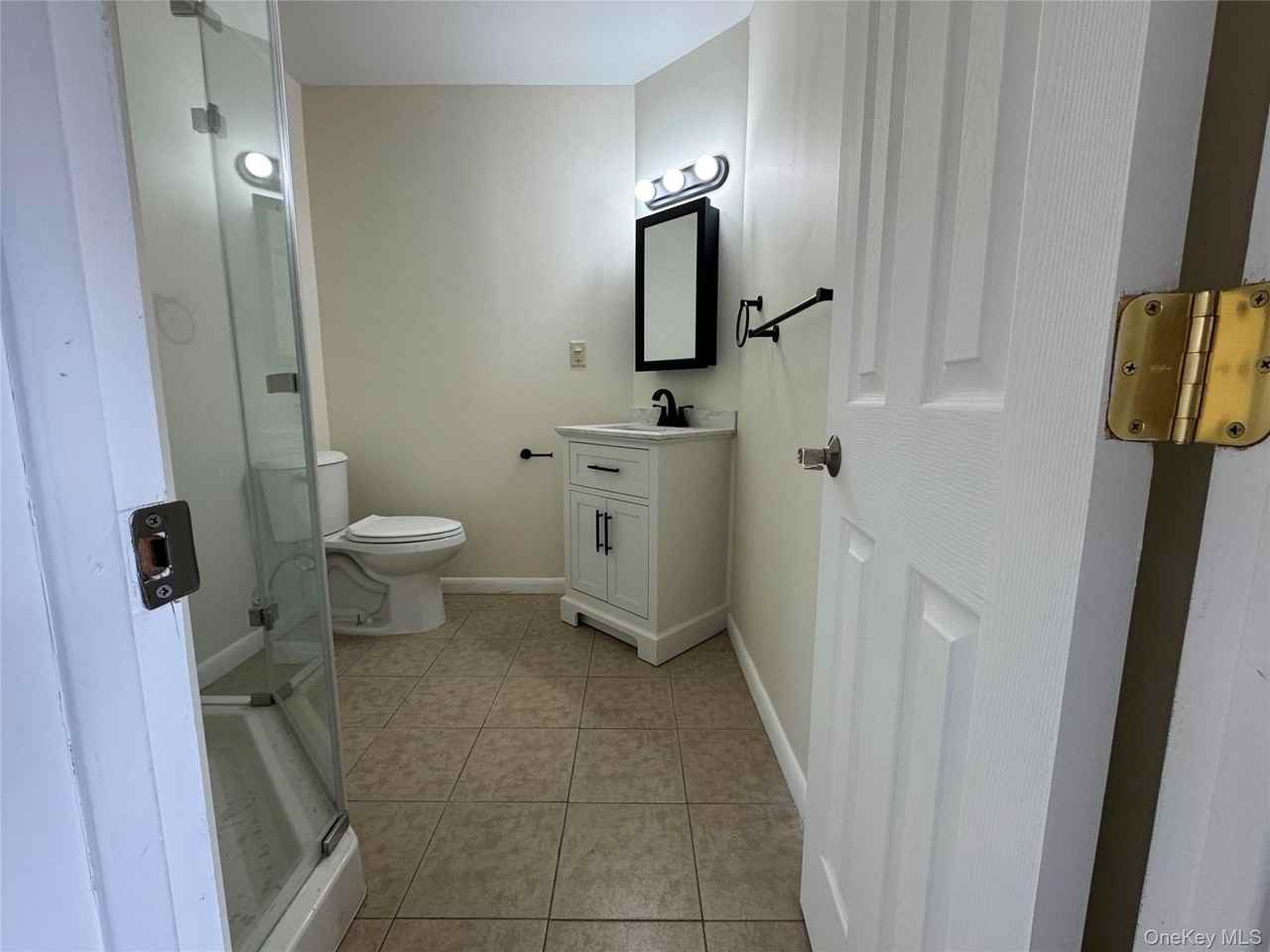 47 Tinker St Unit 1 - Photo 6 of 8