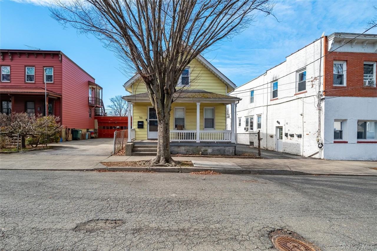 50 Edgar Pl Unit 2 - Photo 2 of 20