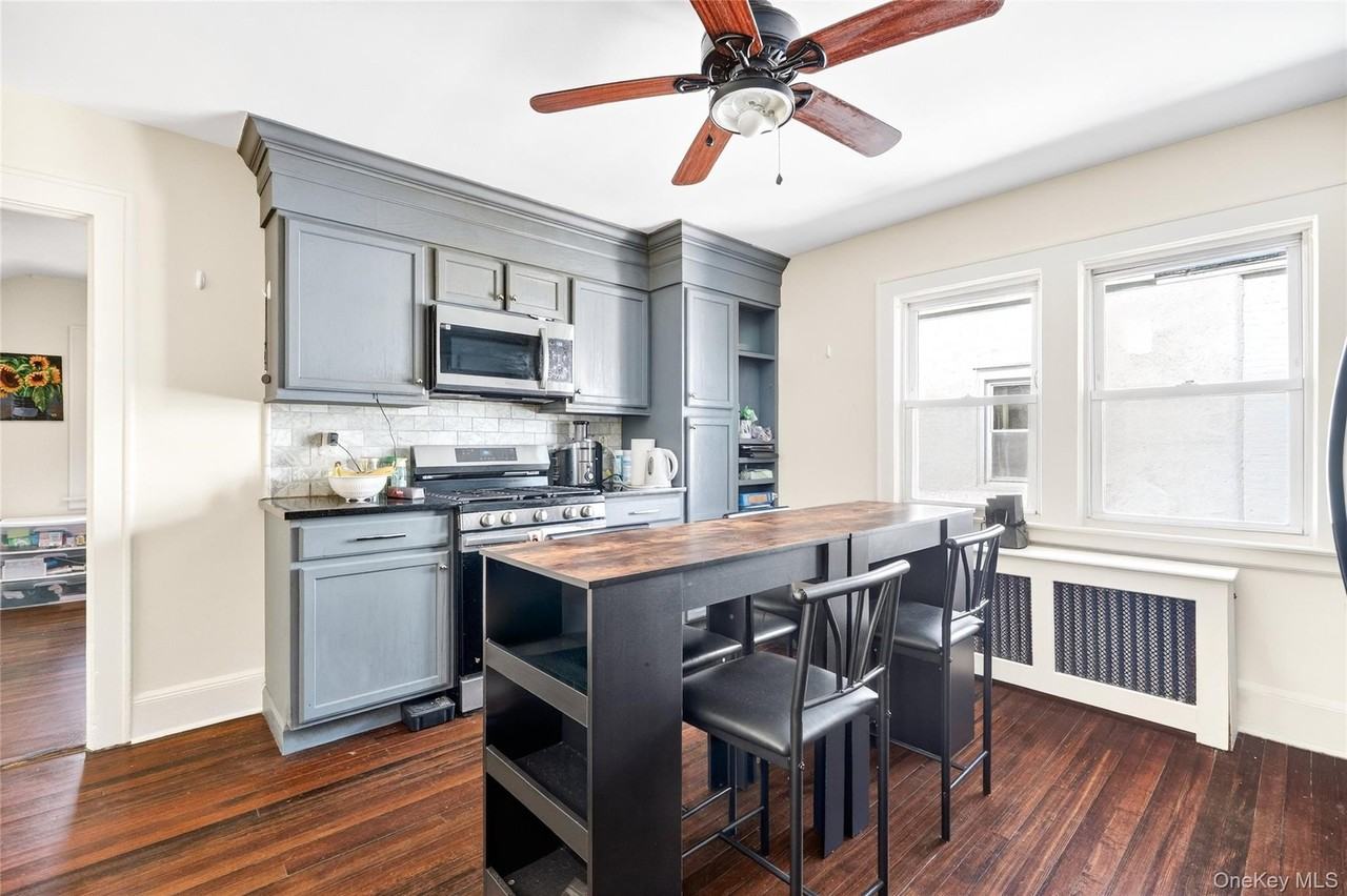 50 Edgar Pl Unit 2 - Photo 6 of 20