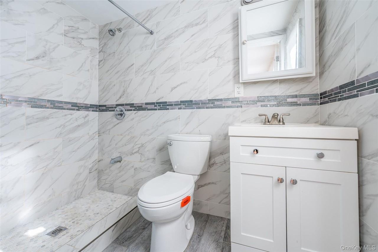 15424 13th Ave - Photo 6 of 7