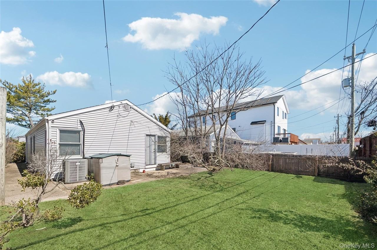 714 E Park Ave - Photo 5 of 21