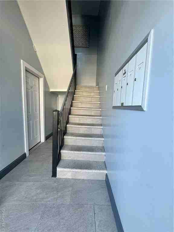 6 Parsons St Apt 3r - Photo 2 of 8