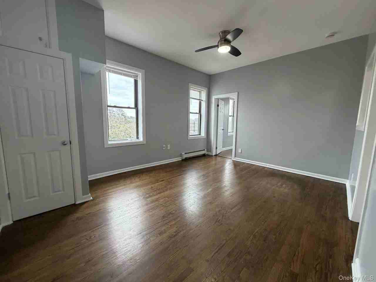 6 Parsons St Apt 3r - Photo 3 of 8
