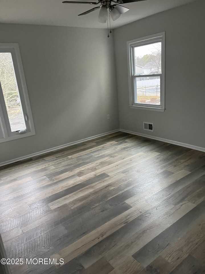 12A Diamond Dr Unit A - Photo 5 of 12