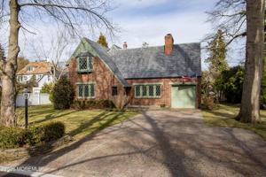 featured image of 3 Monmouth Ave