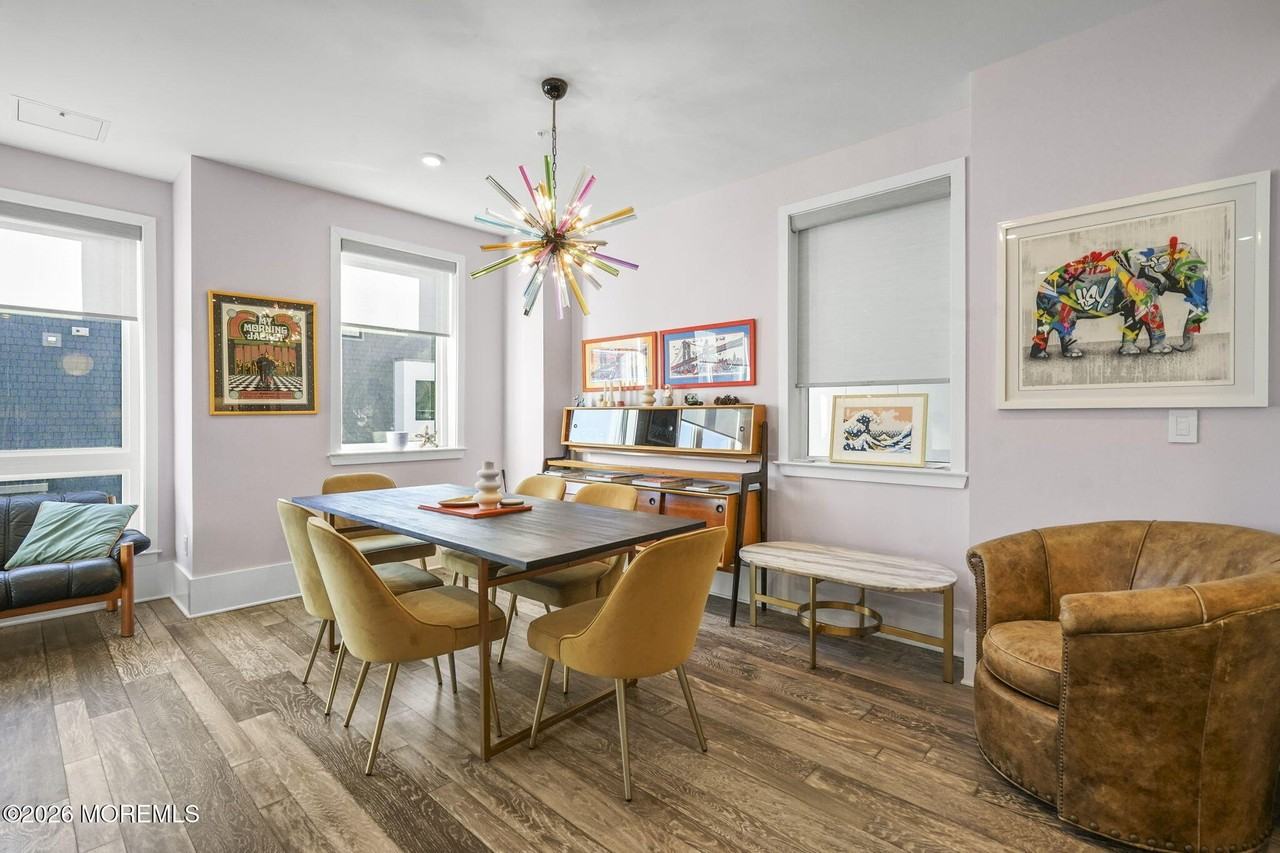 300 Asbury Ave Unit 14 - Photo 6 of 37